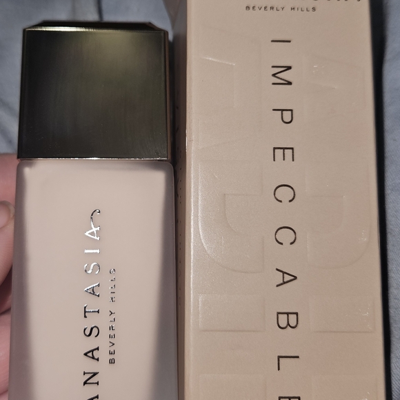 Anastasia Beverly Hills Other - Anastasia Beverly Hills Impeccable Foundation - 00N